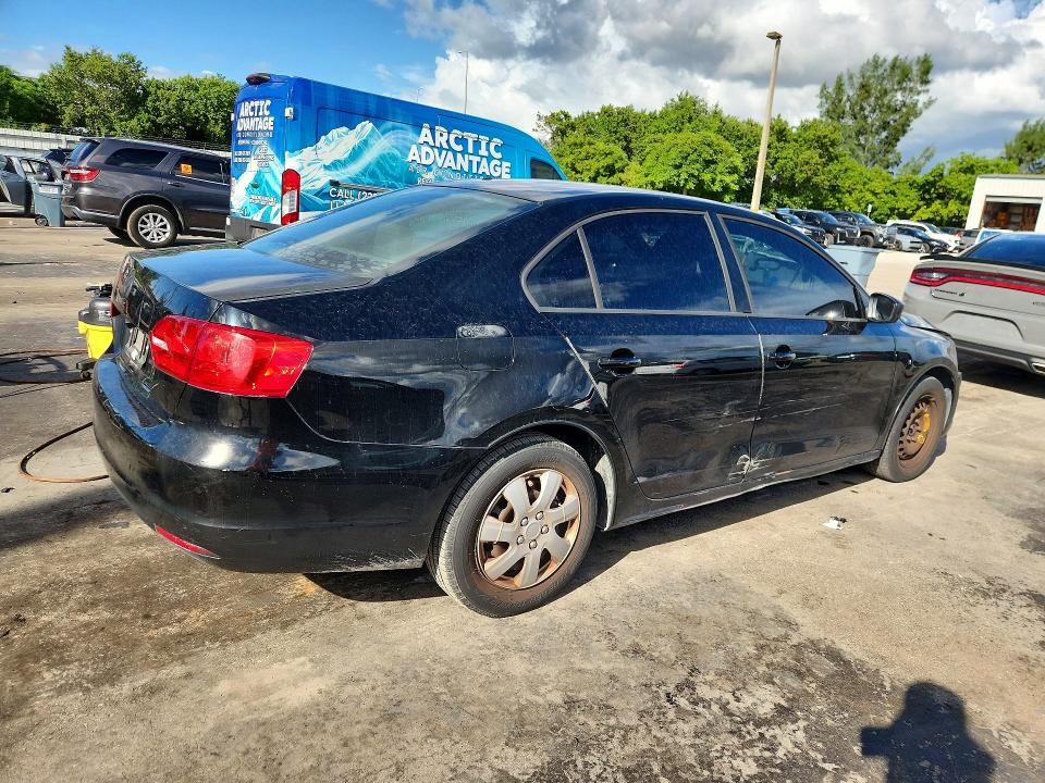 Продажа на аукционе авто 2014 Volkswagen Jetta, vin: 3VW2K7AJ5EM436153, номер лота: 70255036