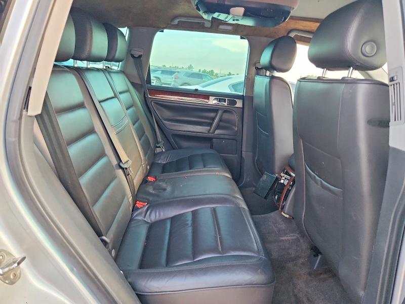 2004 Volkswagen Touareg მანქანა იყიდება აუქციონზე, vin: WVGBC67L74D017195, აუქციონის ნომერი: 68349226