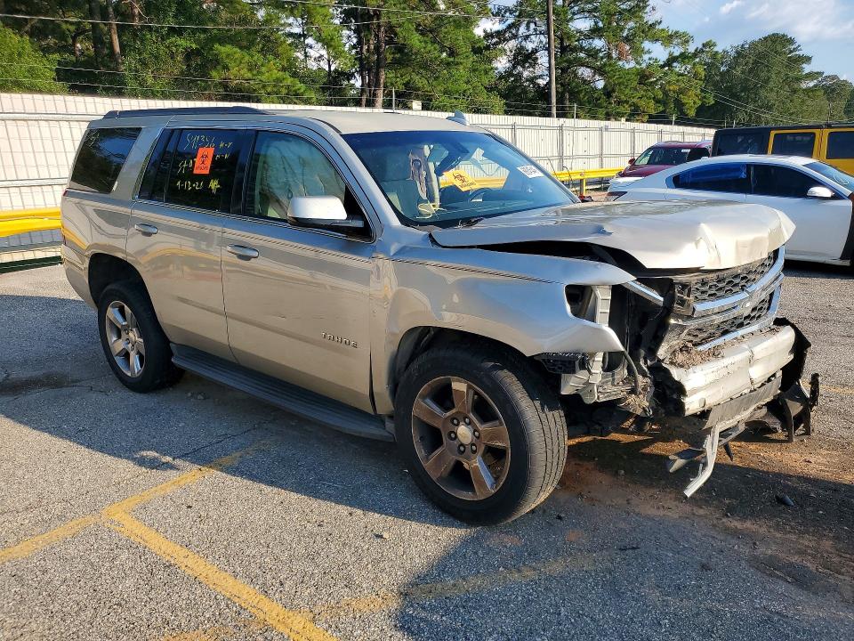 69245446 :رقم المزاد ، 1GNSCAKC0HR144563 vin ، 2017 Chevrolet Tahoe مزاد بيع