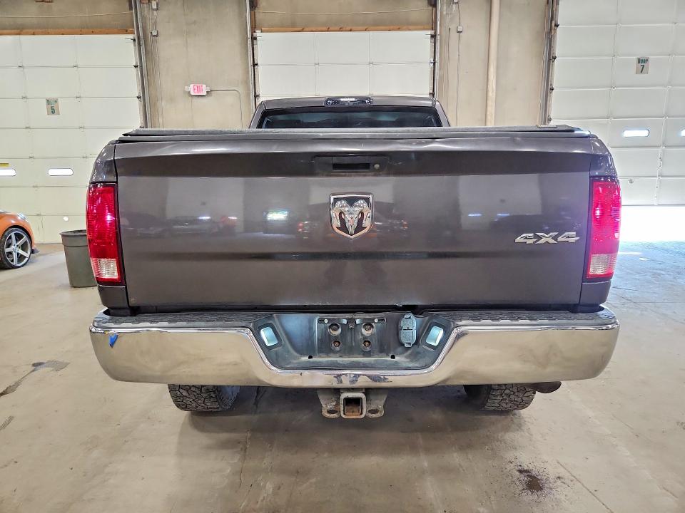70053756 :رقم المزاد ، 3C6TR5CT4EG182981 vin ، 2014 Ram 2500 مزاد بيع