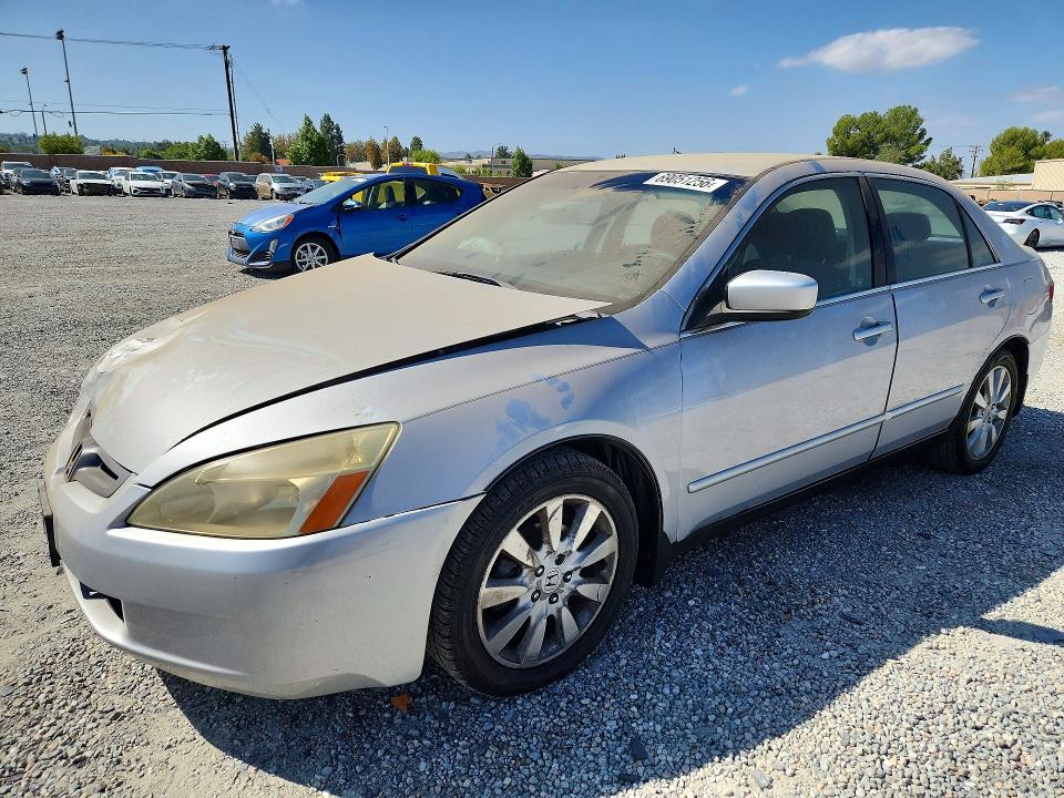 2005 Honda Accord მანქანა იყიდება აუქციონზე, vin: 1HGCM66325A018928, აუქციონის ნომერი: 69051256
