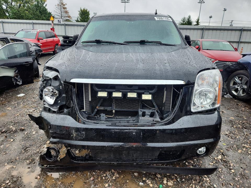 Продажа на аукционе авто 2011 Gmc Yukon Xl, vin: 1GKS2KE36BR321805, номер лота: 70061726