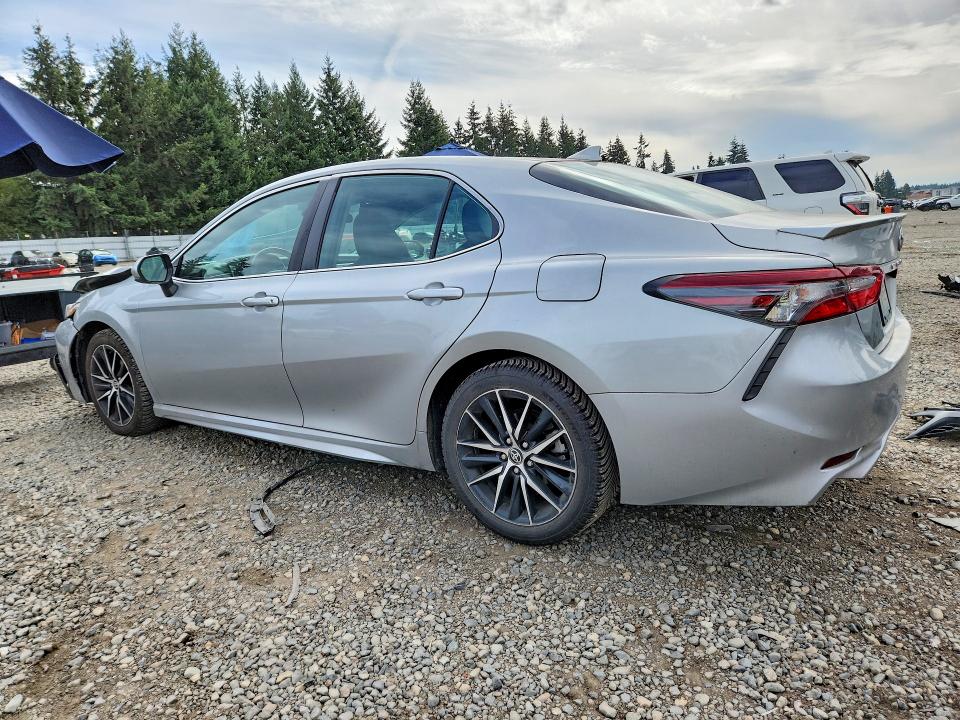 Aukcja sprzedaży 2021 Toyota Camry, vin: 4T1G11AK4MU409548, numer aukcji: 69816136