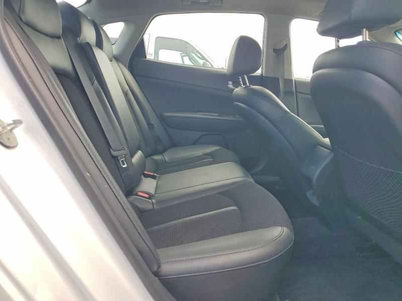 2019 Kia Optima მანქანა იყიდება აუქციონზე, vin: 5XXGT4L38KG289598, აუქციონის ნომერი: 67102936