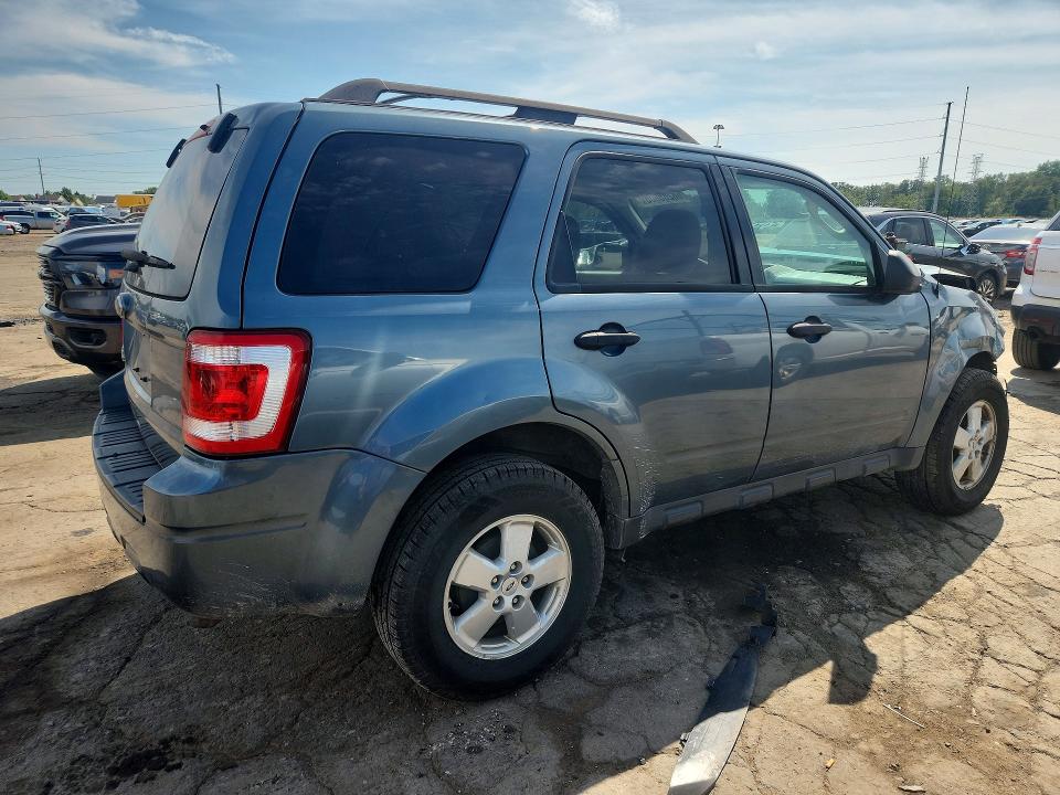 68286906 :رقم المزاد ، 1FMCU0D72CKC15568 vin ، 2012 Ford Escape مزاد بيع