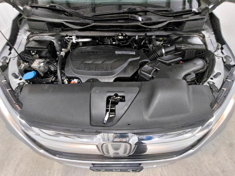 67327136 :رقم المزاد ، 5FNRL6H7XKB113204 vin ، 2019 Honda Odyssey مزاد بيع