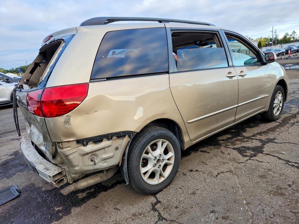 Aukcja sprzedaży 2004 Toyota Sienna, vin: 5TDBA22C54S021180, numer aukcji: 70396536