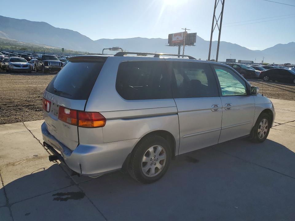 70498686 :رقم المزاد ، 5FNRL18084B106888 vin ، 2004 Honda Odyssey مزاد بيع
