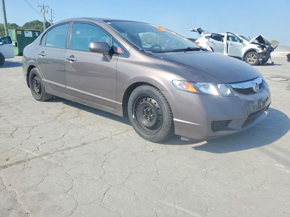67712516 :رقم المزاد ، 19XFA1F52BE025086 vin ، 2011 Honda Civic مزاد بيع