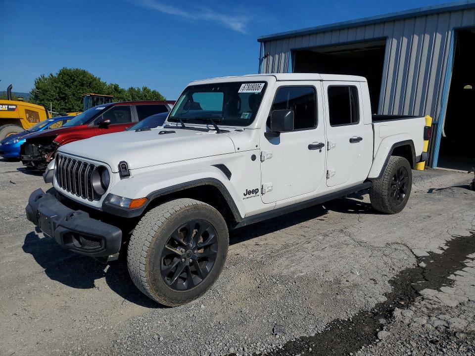 Auction sale of the 2024 Jeep Gladiator, vin: 1C6HJTAG1RL125962, lot number: 67808006