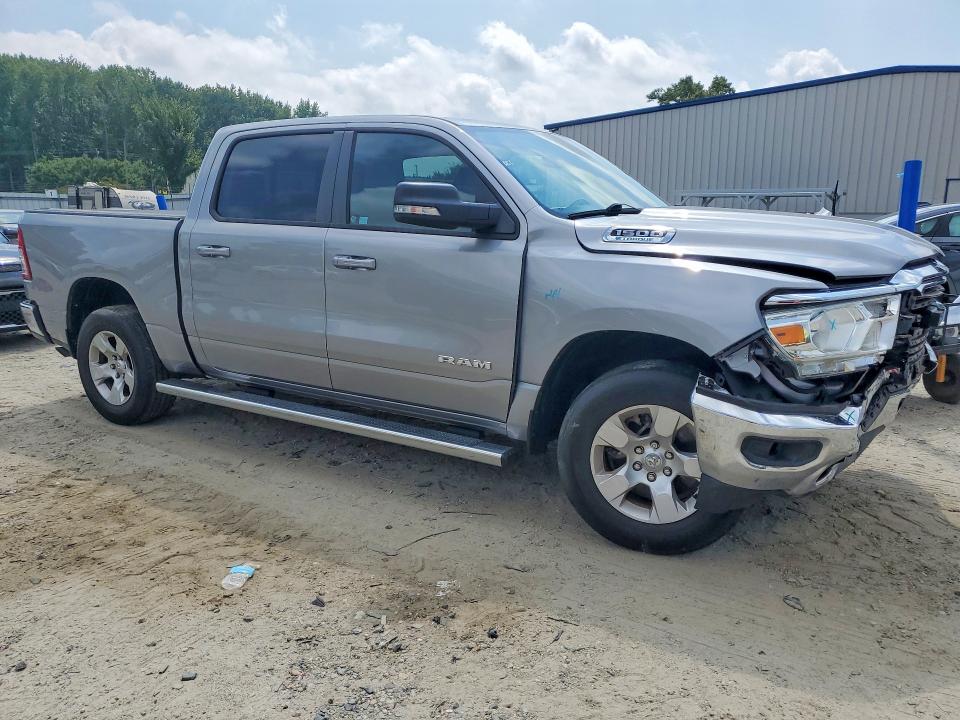 67195146 :رقم المزاد ، 1C6RREFG1MN767953 vin ، 2021 Ram 1500 مزاد بيع
