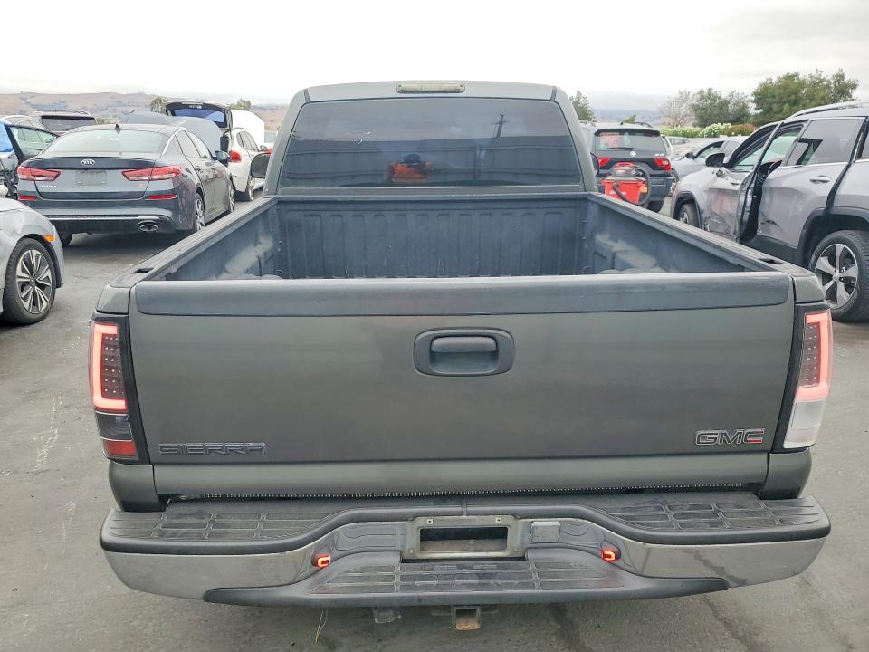 69193186 :رقم المزاد ، 1GTEC14W41Z120799 vin ، 2001 Gmc New Sierra مزاد بيع