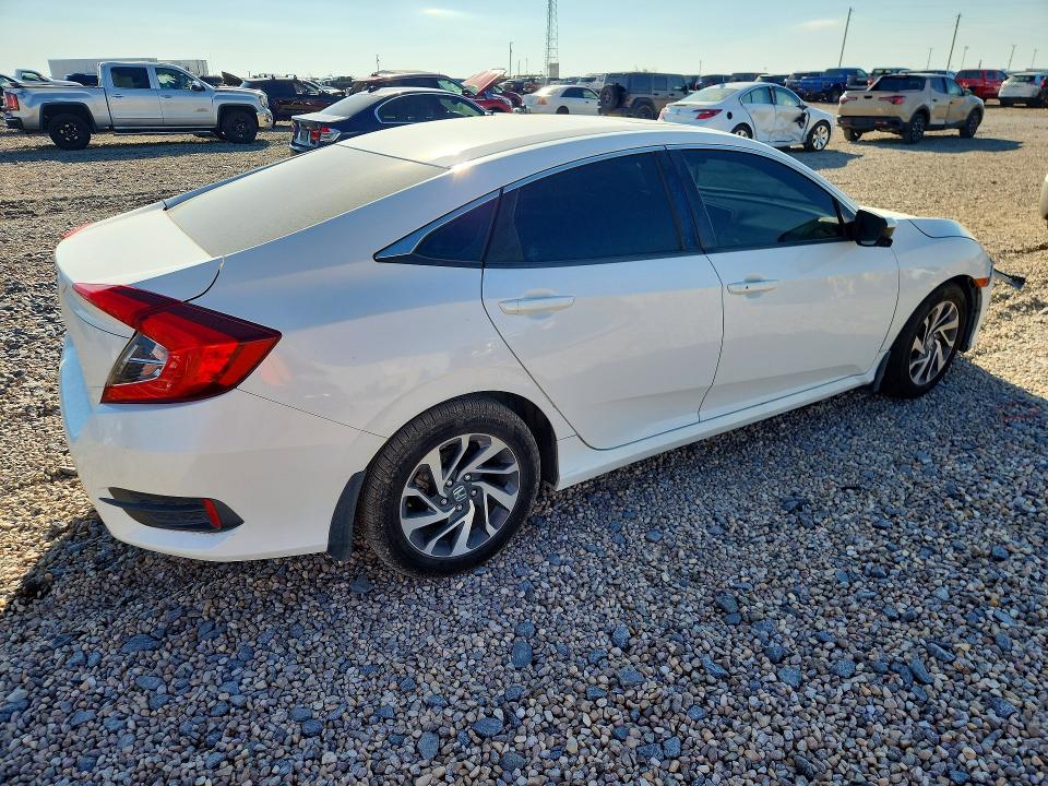 69251696 :رقم المزاد ، 2HGFC2F78GH553844 vin ، 2016 Honda Civic مزاد بيع