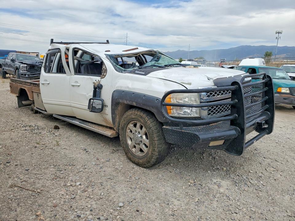 68842166 :رقم المزاد ، 1GC4K1C82BF262802 vin ، 2011 Chevrolet Silverado مزاد بيع