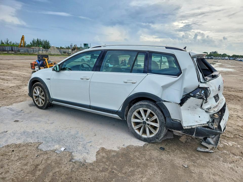 2017 Volkswagen Golf Alltrack მანქანა იყიდება აუქციონზე, vin: 3VWH17AU1HM507912, აუქციონის ნომერი: 67573166