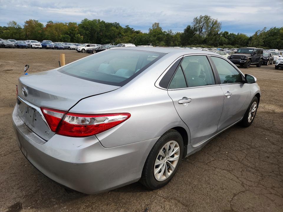 Продажа на аукционе авто 2016 Toyota Camry, vin: 4T4BF1FK9GR535287, номер лота: 69798436