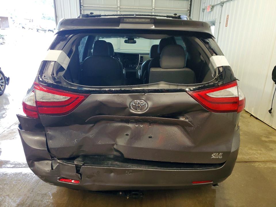 Продаж на аукціоні авто 2019 Toyota Sienna, vin: 5TDDZ3DC6KS227092, номер лоту: 69847566