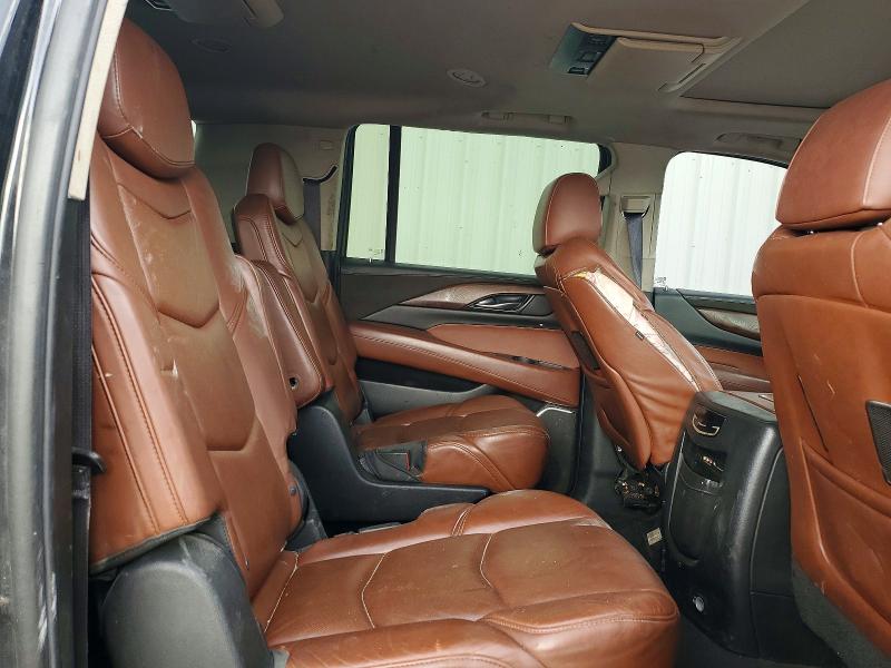 68259216 :رقم المزاد ، 1GYS4TKJ6FR677055 vin ، 2015 Cadillac Escalade مزاد بيع