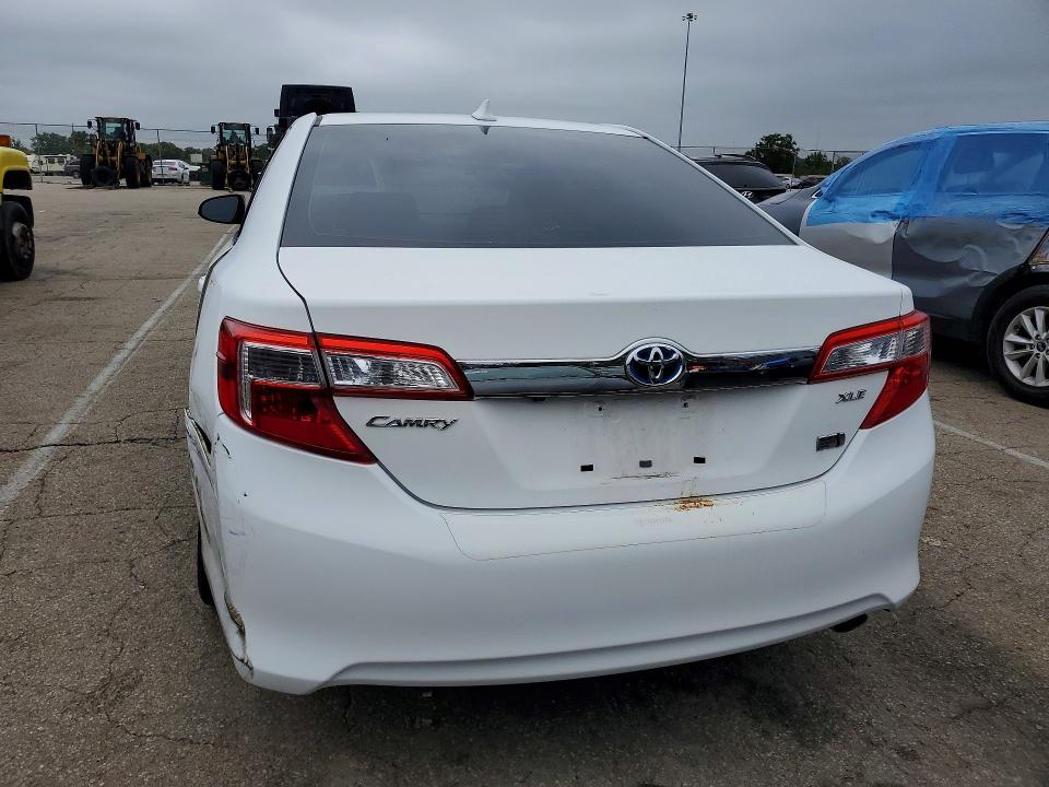 2012 Toyota Camry Hybrid მანქანა იყიდება აუქციონზე, vin: 4T1BD1FK5CU048999, აუქციონის ნომერი: 70062106