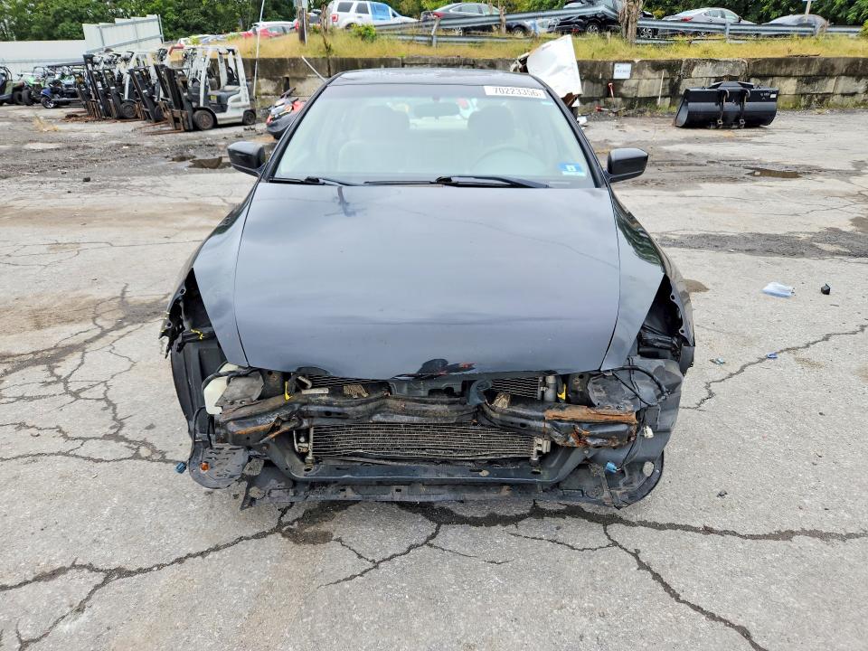 70223356 :رقم المزاد ، 1HGCM56455A086918 vin ، 2005 Honda Accord مزاد بيع