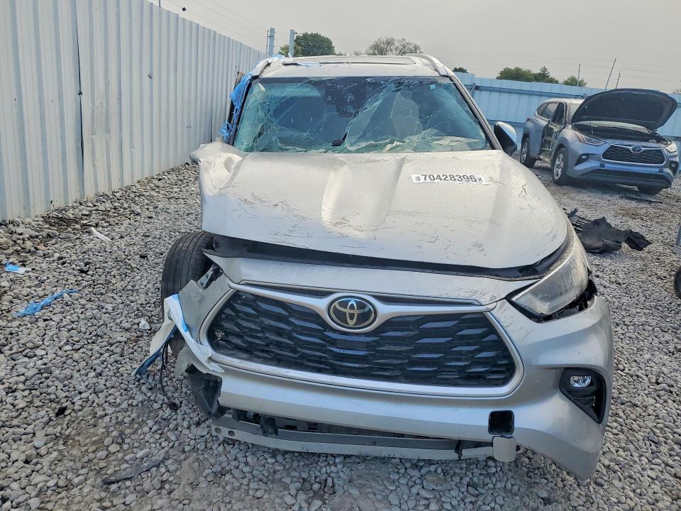 Aukcja sprzedaży 2022 Toyota Highlander, vin: 5TDGZRAH1NS539907, numer aukcji: 70428396