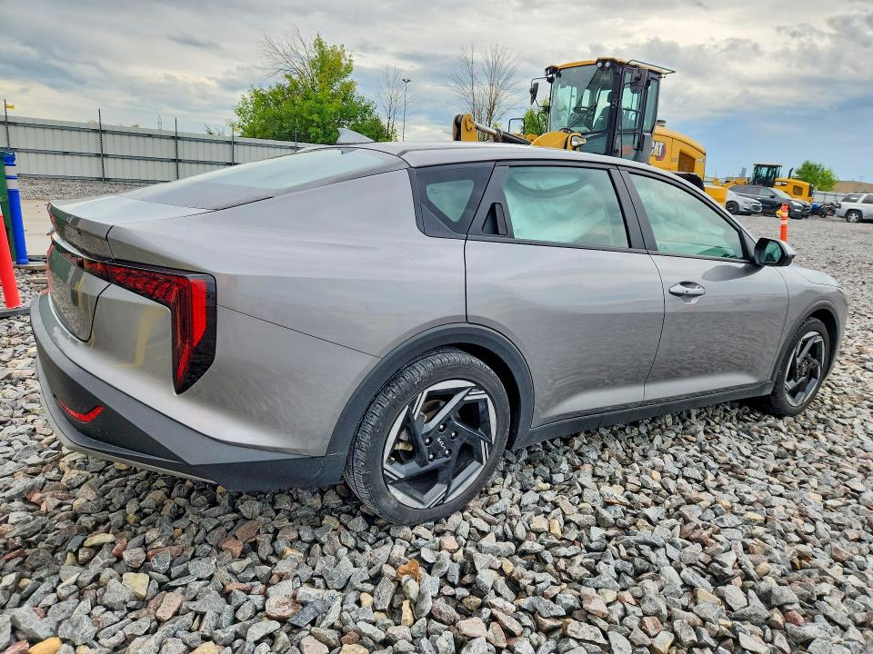2025 Kia K4 მანქანა იყიდება აუქციონზე, vin: 3KPFU4DE7SE052201, აუქციონის ნომერი: 67016726