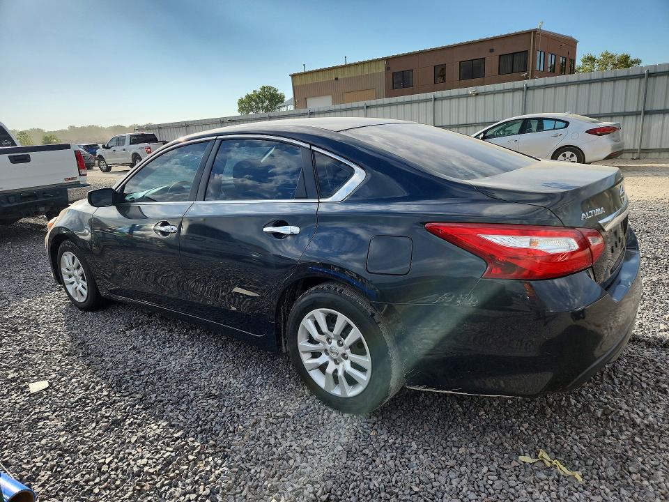 Auction sale of the 2016 Nissan Altima, vin: 1N4AL3APXGC118340        , lot number: 68787566