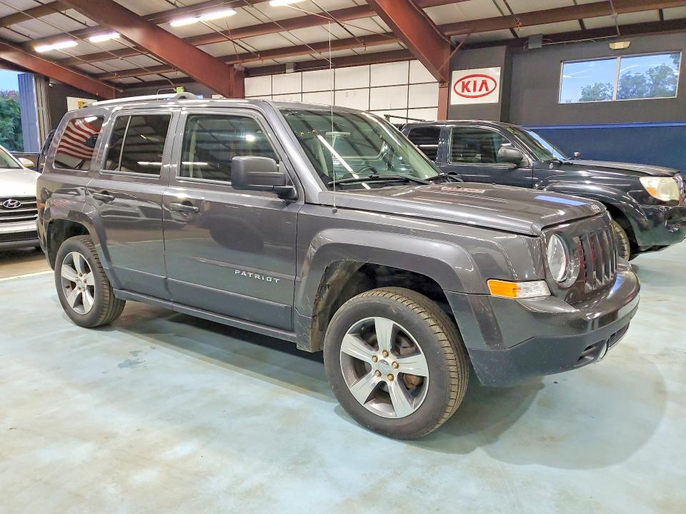 69364956 :رقم المزاد ، 1C4NJRFBXHD155031 vin ، 2017 Jeep Patriot مزاد بيع