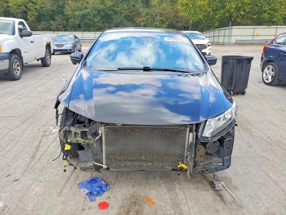 Продажа на аукционе авто 2015 Honda Civic, vin: 19XFB4F22FE000425, номер лота: 70153316