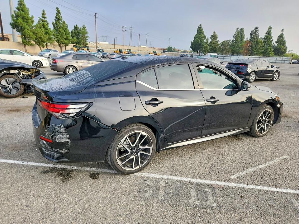 68657976 :رقم المزاد ، 3N1AB8DV4SY225777 vin ، 2025 Nissan Sentra مزاد بيع