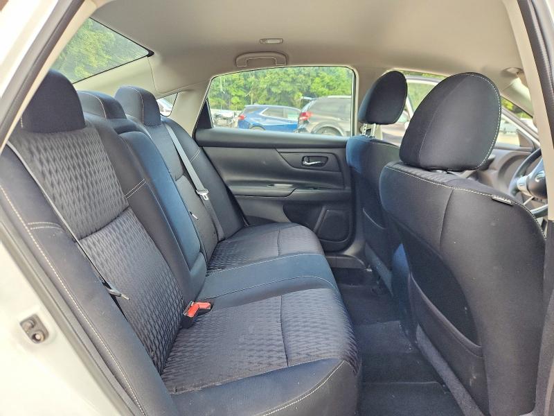 2018 Nissan Altima მანქანა იყიდება აუქციონზე, vin: 1N4AL3AP7JC190264, აუქციონის ნომერი: 68962546