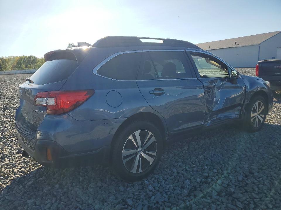 Продаж на аукціоні авто 2018 Subaru Outback, vin: 4S4BSANC6J3380839, номер лоту: 67615296