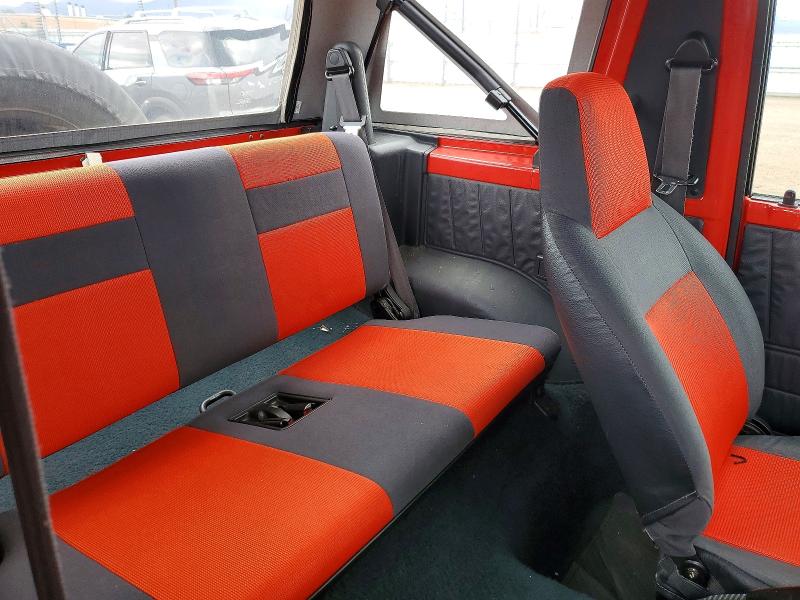 Продаж на аукціоні авто 1992 Geo Tracker, vin: 2CNBJ18U2N6932536, номер лоту: 69543406