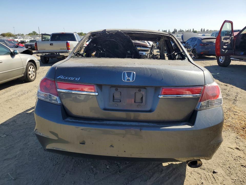 69038966 :رقم المزاد ، 1HGCP2F3XBA020552 vin ، 2011 Honda Accord مزاد بيع