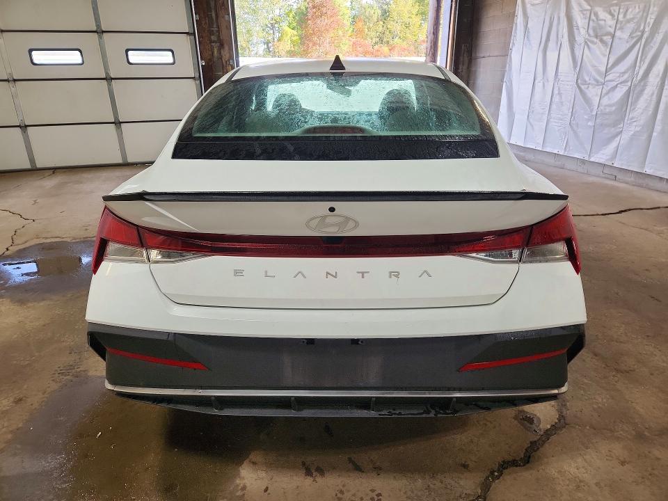 71056226 :رقم المزاد ، KMHLM4DG7TU121827 vin ، 2026 Hyundai Elantra مزاد بيع