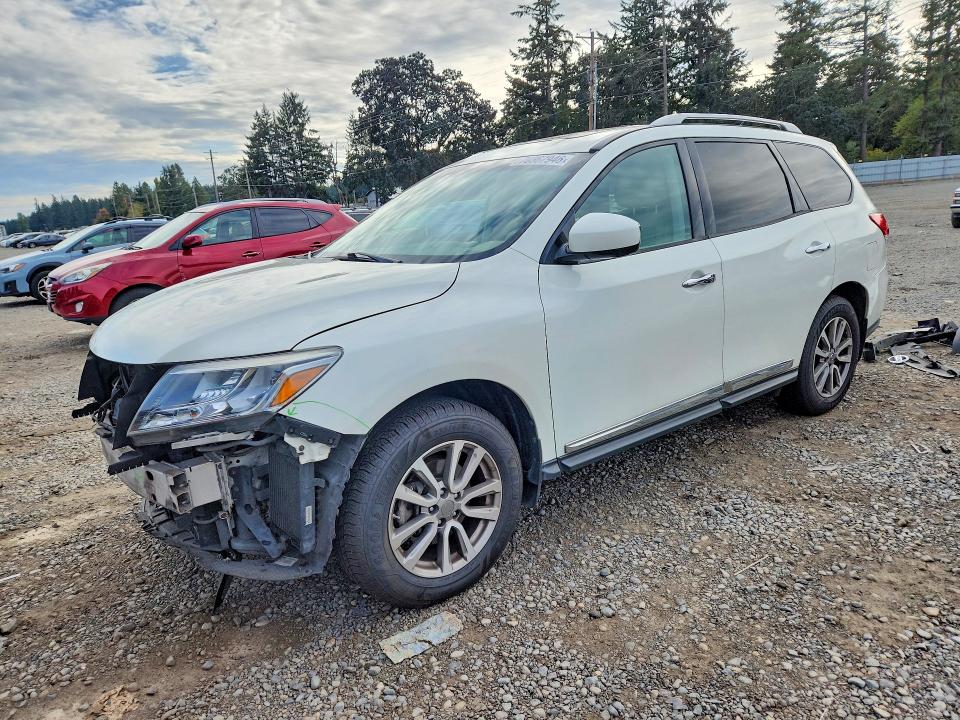 2015 Nissan Pathfinder მანქანა იყიდება აუქციონზე, vin: 5N1AR2MM2FC702634, აუქციონის ნომერი: 70367946