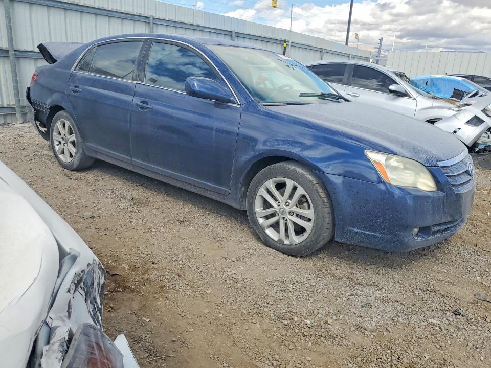 61356596 :رقم المزاد ، 4T1BK36B57U224523 vin ، 2007 Toyota Avalon مزاد بيع