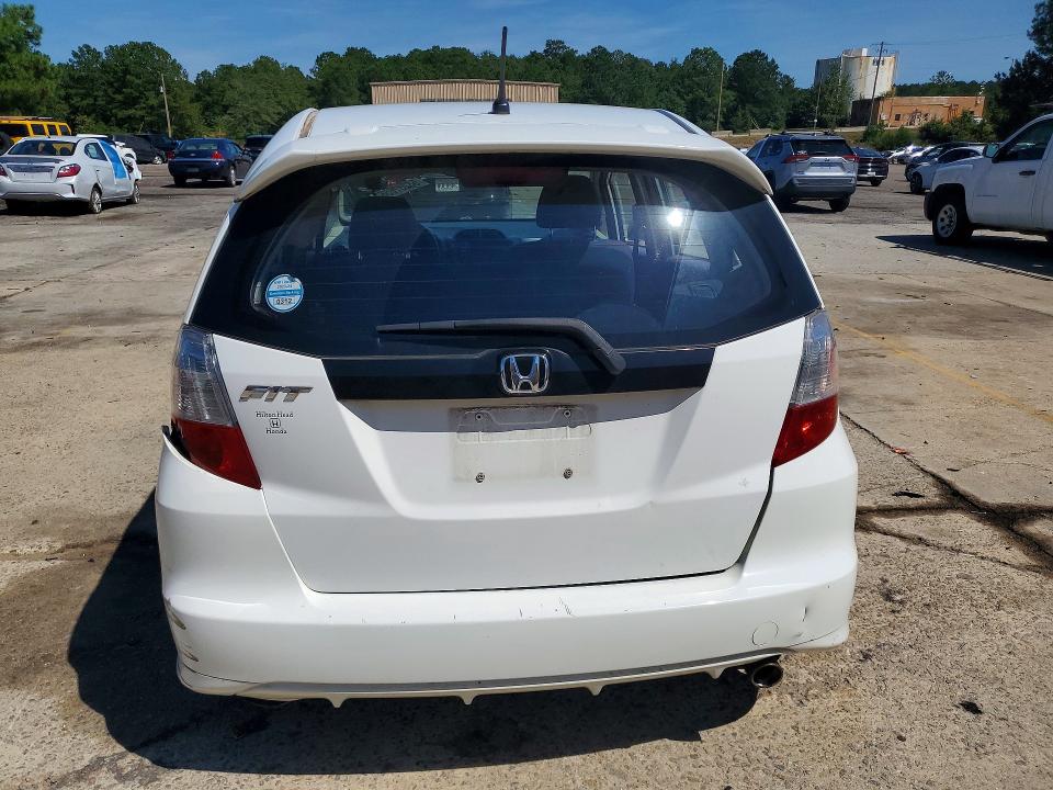 2013 Honda Fit მანქანა იყიდება აუქციონზე, vin: JHMGE8H54DC016350, აუქციონის ნომერი: 68237656