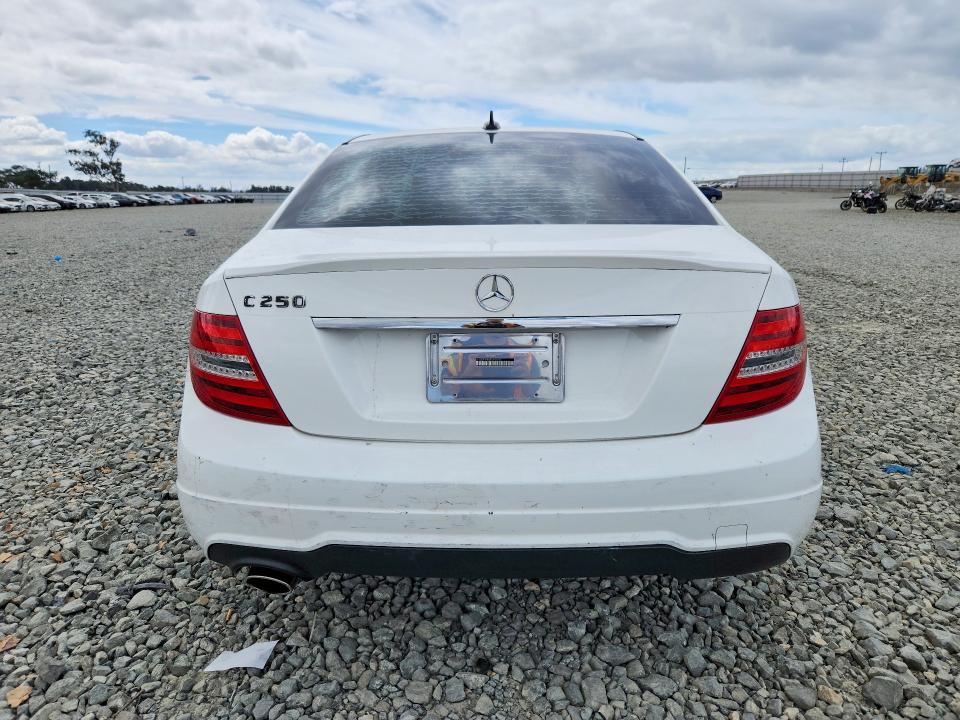 Продажа на аукционе авто 2014 Mercedes-benz C, vin: WDDGF4HB6EA941230, номер лота: 67180206