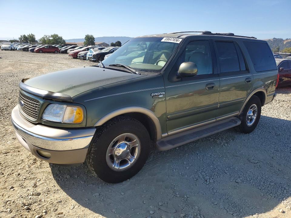 2001 Ford Expedition მანქანა იყიდება აუქციონზე, vin: 1FMEU17L61LB26326, აუქციონის ნომერი: 69647656