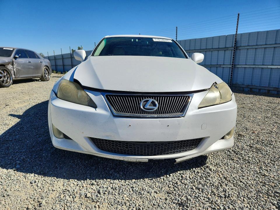 Продажа на аукционе авто 2007 Lexus Is 250, vin: JTHBK262272036664, номер лота: 71018576