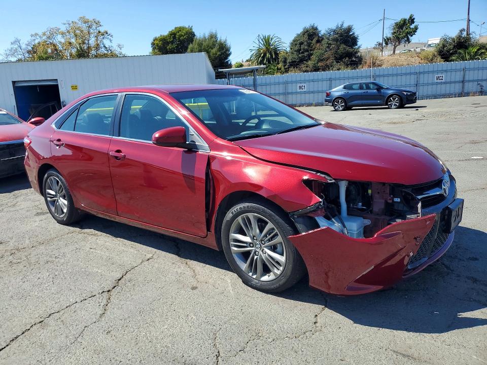Aukcja sprzedaży 2016 Toyota Camry, vin: 4T1BF1FK1GU557780, numer aukcji: 68848376