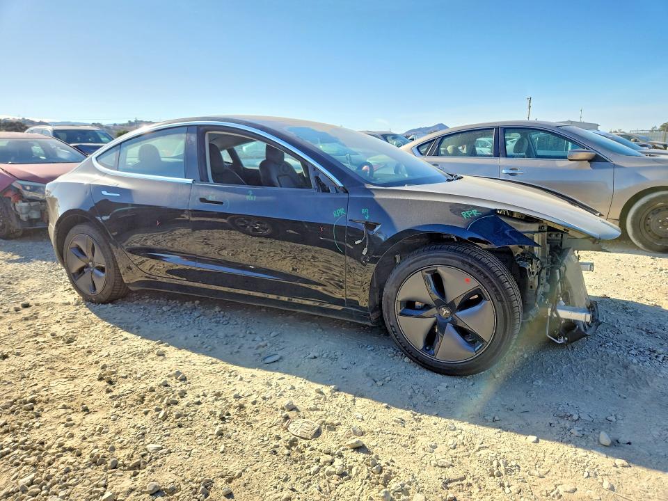 Продаж на аукціоні авто 2018 Tesla Model 3, vin: 5YJ3E1EA5JF109191, номер лоту: 69232956