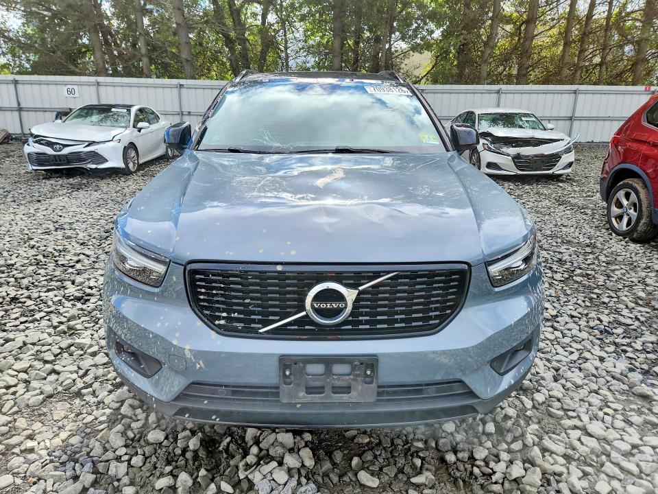 Продажа на аукционе авто 2021 Volvo Xc40, vin: YV4162UM5M2559868, номер лота: 70938126