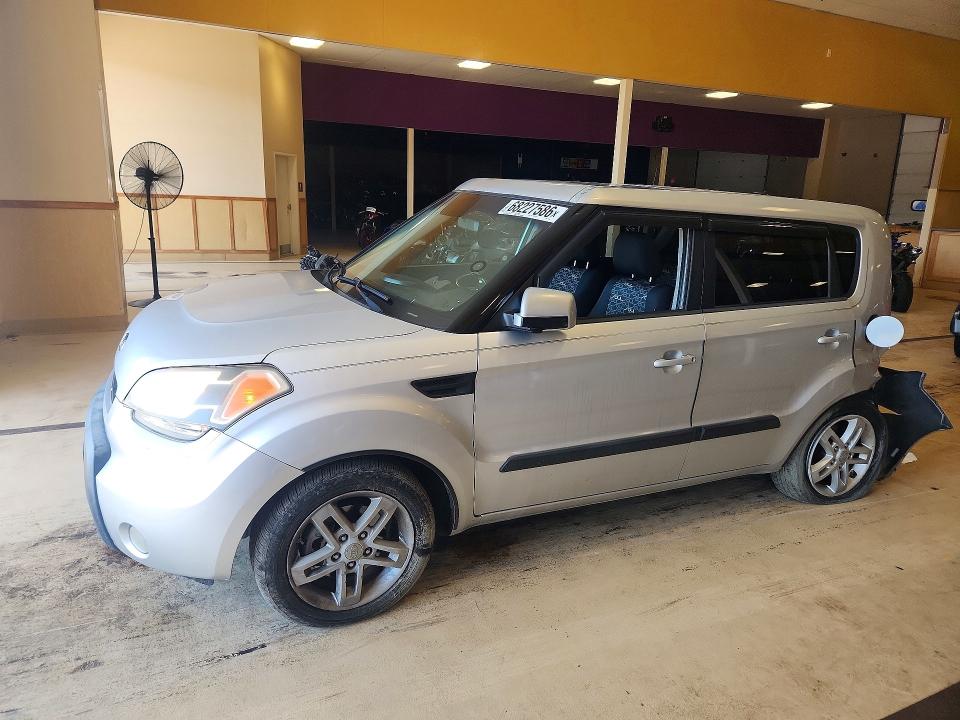 68227586 :رقم المزاد ، KNDJT2A28B7721698 vin ، 2011 Kia Soul مزاد بيع