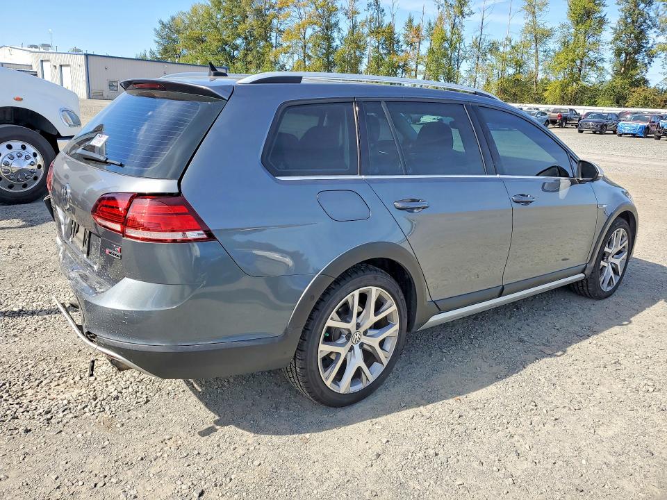 Aukcja sprzedaży 2018 Volkswagen Golf Alltrack, vin: 3VWH17AU7JM750274, numer aukcji: 69772816