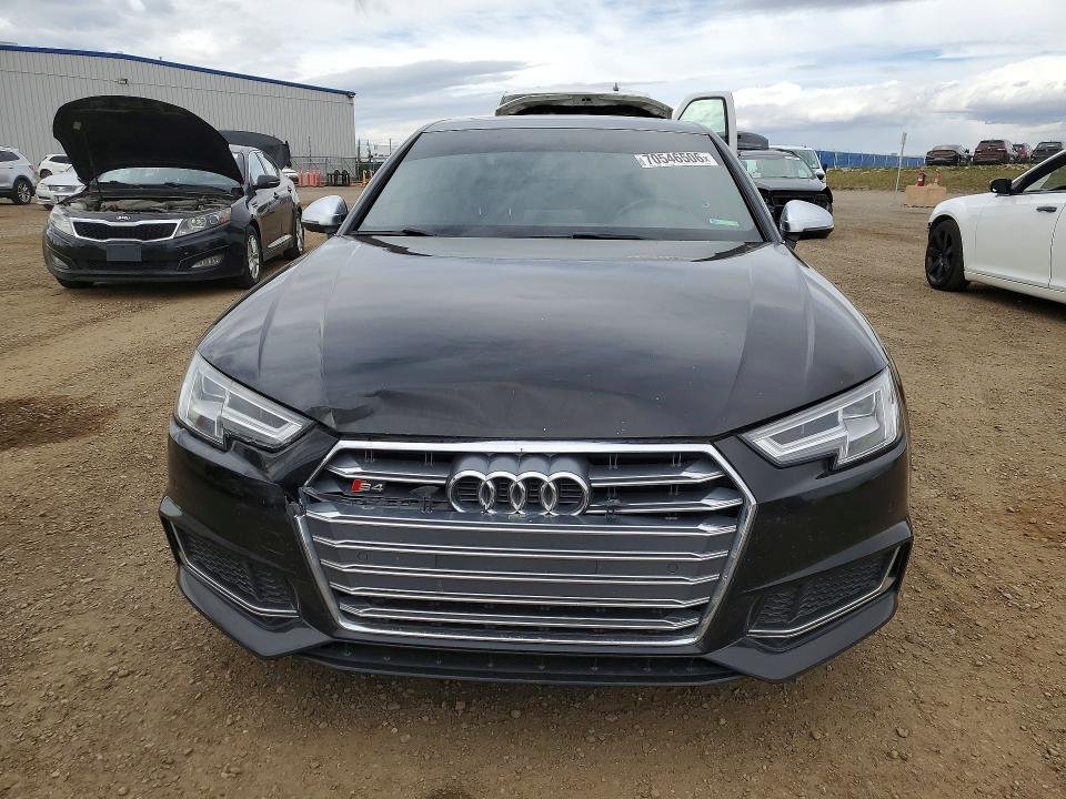 Продажа на аукционе авто 2017 Audi A4, vin: WAUFNAF46HA169700, номер лота: 70546506