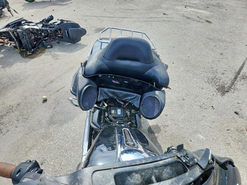 69389886 :رقم المزاد ، 1HD1KBC1XLB634437 vin ، 2020 Harley-davidson Flhx مزاد بيع