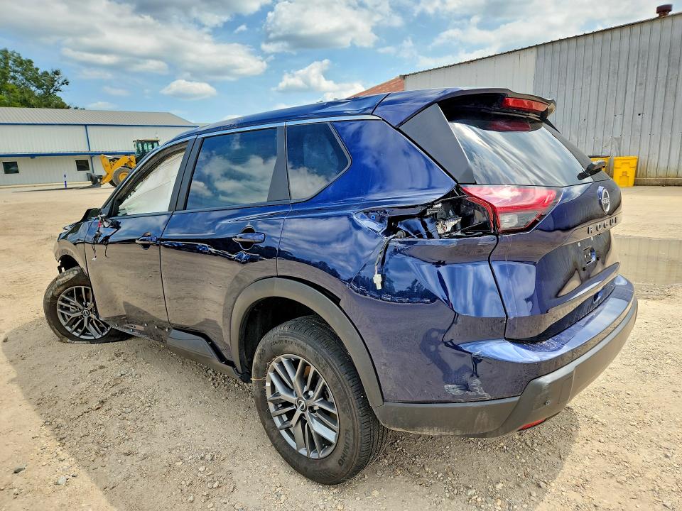 Продаж на аукціоні авто 2026 Nissan Rogue, vin: 5N1BT3BA4TC754556, номер лоту: 70298746