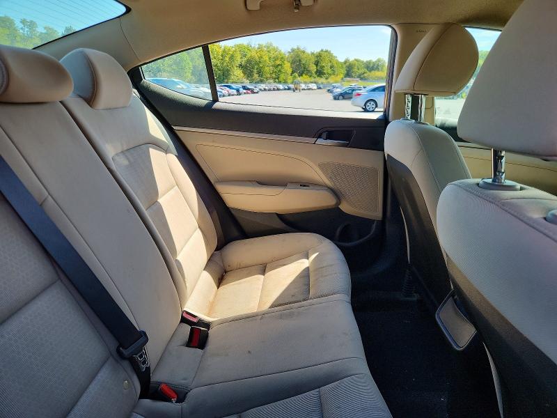 2017 Hyundai Elantra მანქანა იყიდება აუქციონზე, vin: KMHD74LF2HU317976        , აუქციონის ნომერი: 69042376